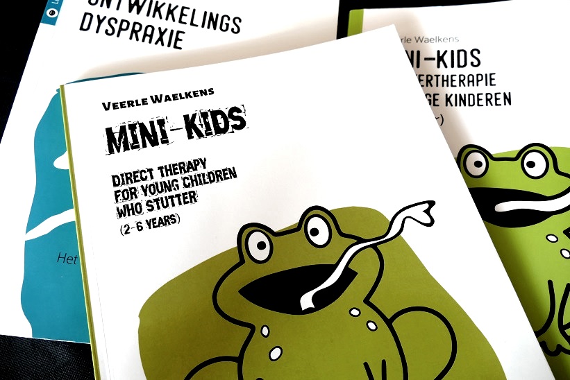 mini KIDS UK cover 2241877222